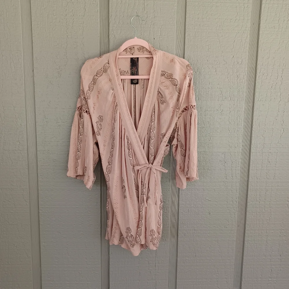 Free People New Romantic Embroidered Kimono Top Size XS Women Cotton Blend Boho